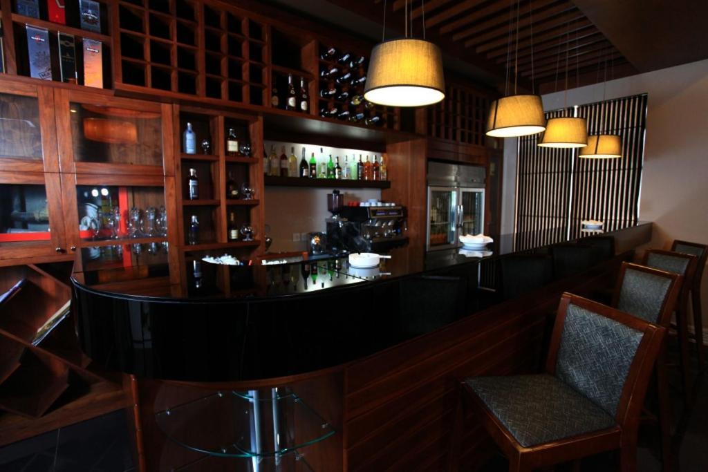 Grand M Hotel Navoi Luaran gambar