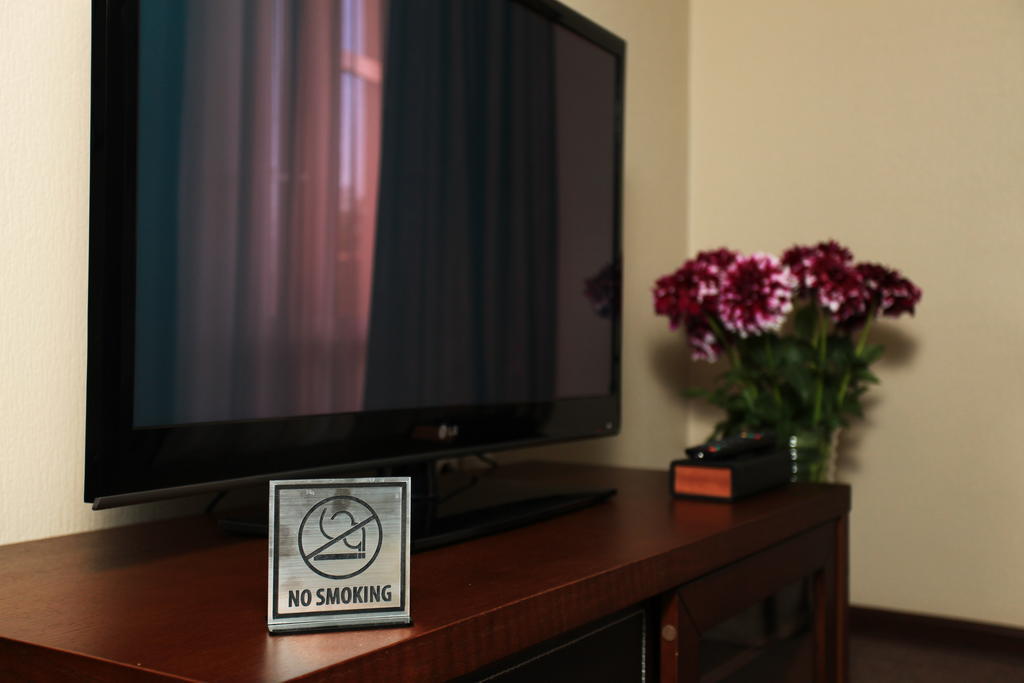 Grand M Hotel Navoi Bilik gambar
