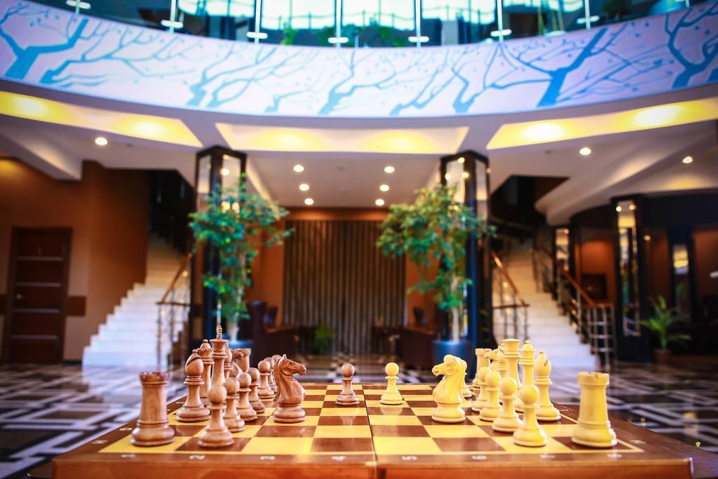 Grand M Hotel Navoi Luaran gambar